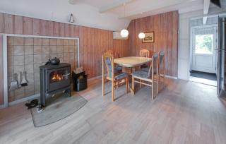 Beautiful Home In Ørsted With Wifi - 5