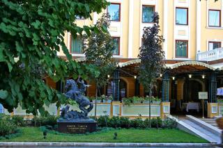 Danube Hotel & Spa - 3