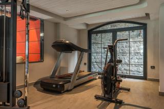 Perfectstayz Prime - 2 min walk to mall road - 1