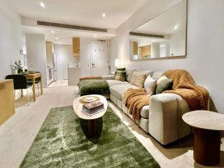 Prima Pearl Luxe on Level 24 - 4