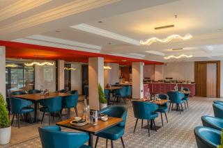 Perfectstayz Luxe mall road - Free Parking - 5