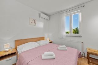 Villa Marija - Happy Rentals - 2