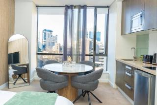 Stylish stay in the Heart of Sandton - 5