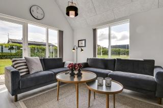 Comfortable And Newer House With A View - Sj412 - 1