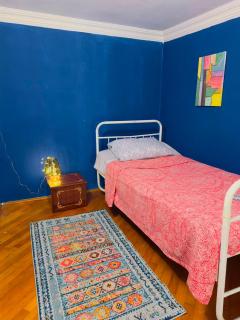 Heart of the city Spacious 3 Bedroom Apartment in Old Batumi Sleeps 6 - 7