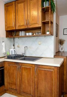 Spacious Flat with Garage - Steps from the Sea Garden by Flat Manаger - 4