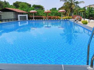 Nenapu Resorts - 1