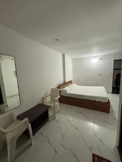 SLV Royal Residency Hotel - 1