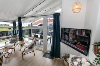 Moderniseret Feriehus Med Internet Sj218 - 1