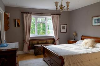 Garden Retreat with Views & Parking - 6