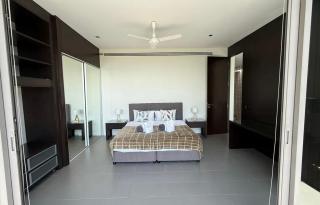 Stylish Pool Villa in a Peaceful Tropical Setting - 8