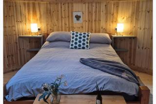 Unique Retreat Sleeps 2 with Hot Tub & Pets Ok - 0