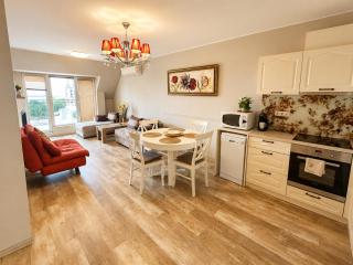 Boutique 2BR | Pearl Residence & Views - 1