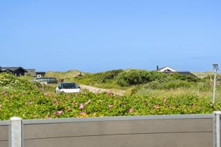 Spaceous Wooden Holiday House With Spa - Sj724 - 6