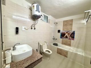 Shanti Cafe - Signature Stays Manali - 7