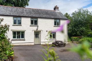 The Farmhouse - Old Mill Cottages - 0