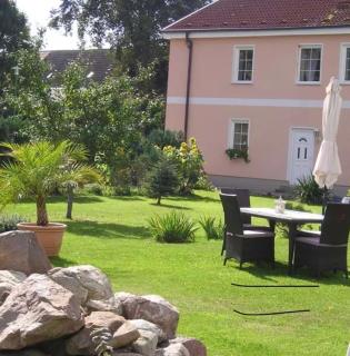 Lüsser Landsitz - 1
