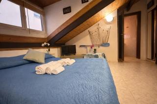 Parcheggio privato e in zona centrale - La piccola mansarda del Marinaio - 5