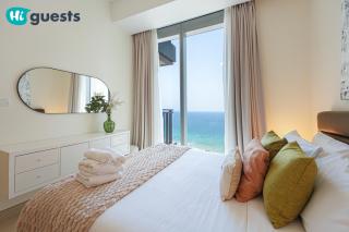 HiGuests - Waterfront Luxe Apt with Bluewaters Island Views - 8