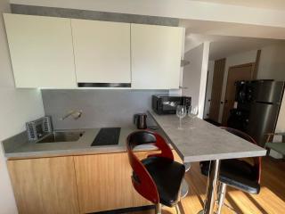 Sea Breeze Apartment for 4 Guests, Blue Sky Block B - 1