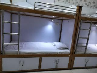 CN Comforts Hotel & Dormitory - 2