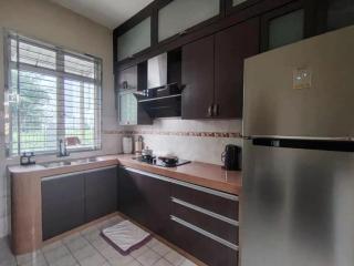7pax Austin Perdana Family House 10 min to AICCC No Party - 1