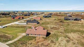Holiday Home With Pool, Spa & Sauna Sj-942 - 0