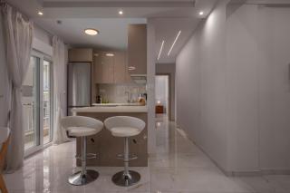 Solene Suite - Luxury Seaside - 5' to City Center - 4
