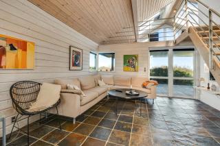 Beautiful, Modern Wooden House With Views-Sj844 - 9