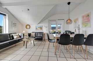 Holiday House With Whirlpool And Sauna - Sj517 - 8