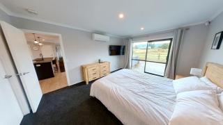 Ohakune Solar on Snowmass - 3