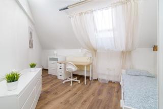 Sokol House New Town - 7