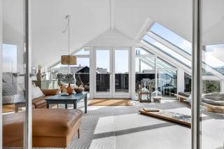 Skønt Og Lyst Feriehus Med Panoramaudsigt Til Ferring Sø Og Vesterhavet Sj251 - 0