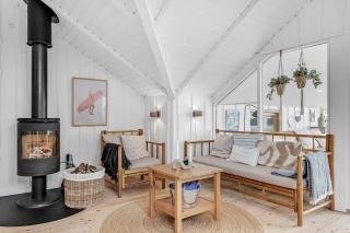 Skønt Og Lyst Feriehus Med Panoramaudsigt Til Ferring Sø Og Vesterhavet Sj251 - 8