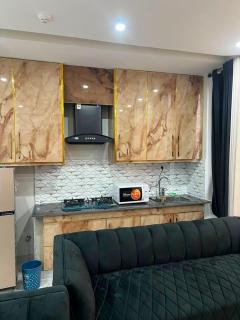 Modern Elite stays in Bahria Town Lahore - 1