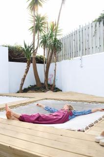 Shpoggle Island Surf House - 1