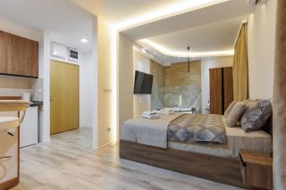 Aqua Studios with Spa & Free Parking - 5
