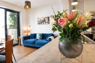 Spacious Pretty home in Old Totterdown - 2