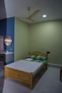 STM Stay In Guest House -Jaffna - 9