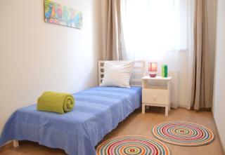 Two Bedroom Apartment at Bajcsy - Budapest - 4