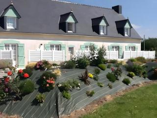 Chambres du Ménez-hom 5kms plage - 0