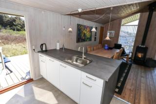 Cozy Cottage With Wooden Stove By The Sea - Sj732 - 8