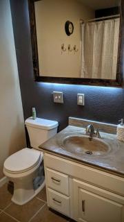 SOFAY HOME by BAUM Stadium-UA-Greenway-Dickson St - Holiday Home - 5