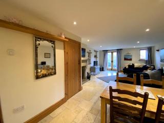 Quiet Cottage in Private Meadow - Eyam - 2