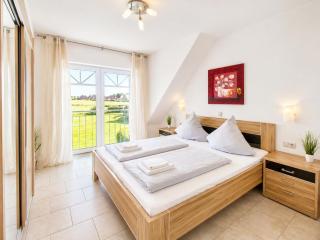 Ferienwohnung-Weitblick-in-der-Ferienanlage-Suedblick - 3