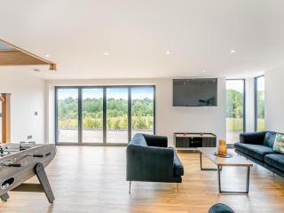 Juglans Barn - 5