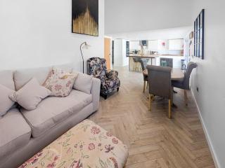 Top House - Uk50644 - 8