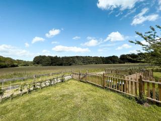 Bluebell Lodge-Uk32958 - 8