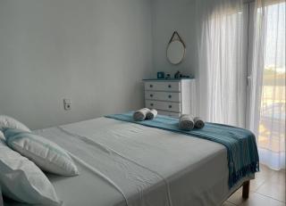 Villa for 8 with sea view and pool in Salgar - 8