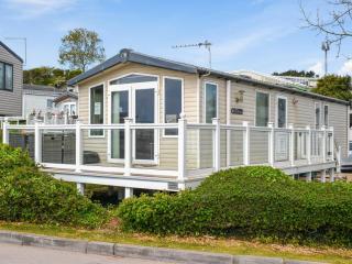 Ivy Close 20 - Ukc9401 - 0